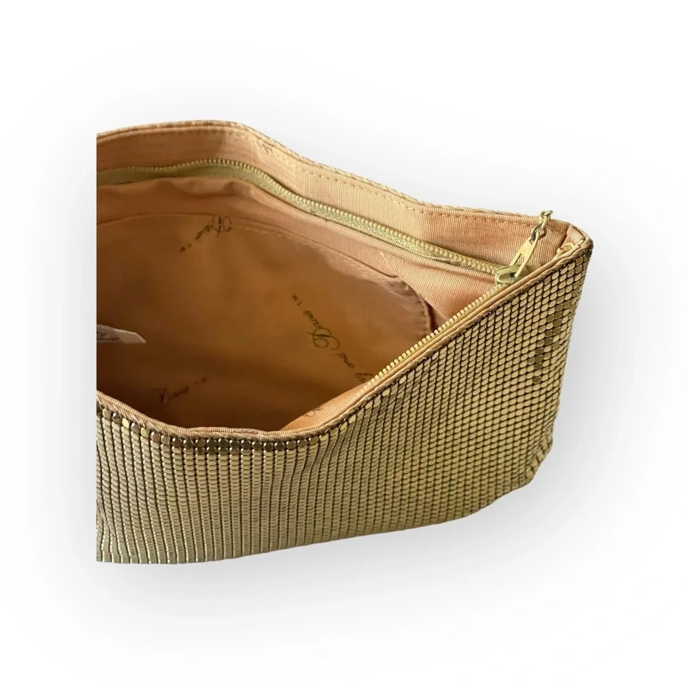 Vintage: Whiting Davis 𖣴 Metal Mesh Convertible Crossbody Clutch Bag 𖣴 Gold 𖣴